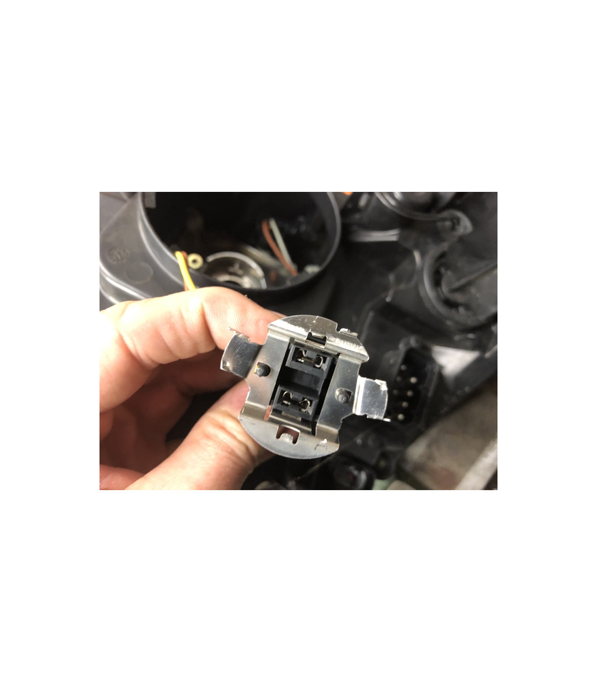OSRAM Adaptateur pour LED H7 Night Breaker LEDCAP06 Type de construction ( ampoule de voiture) Adapter für