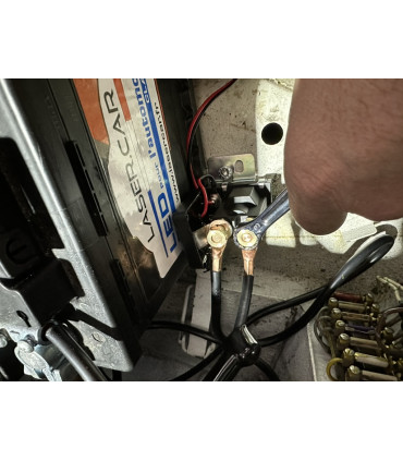 COUPE BATTERIE-  RELAIS 200A- TÉLECOMMANDÉ